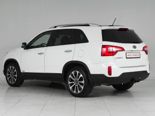 Kia  4