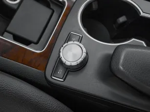 Mercedes-Benz  20