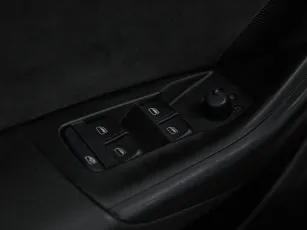 Audi  13