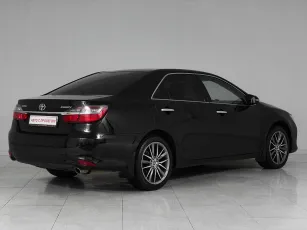 Toyota  6