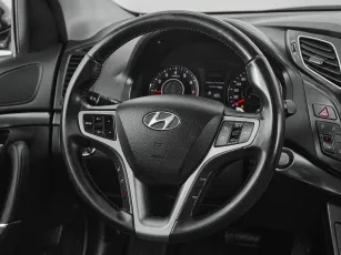 Hyundai  10
