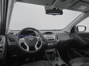 Hyundai  7