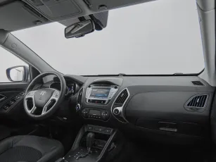 Hyundai  9