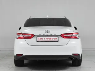 Toyota  5