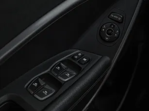 Hyundai  13