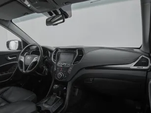 Hyundai  9
