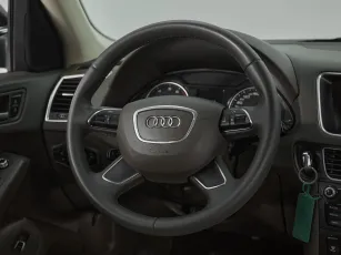Audi  10