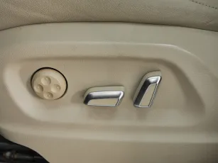 Audi  15