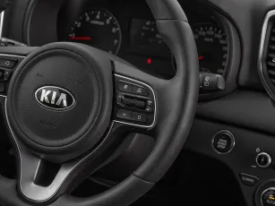 Kia  12