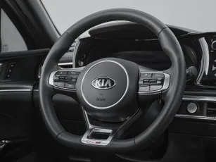 Kia  11