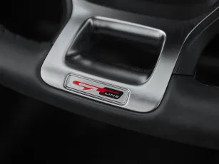 Kia  15