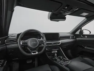 Kia  8