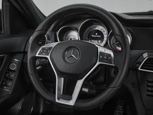 Mercedes-Benz  10