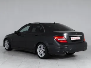 Mercedes-Benz  4