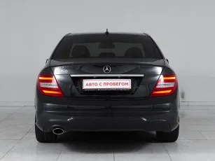 Mercedes-Benz  5