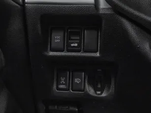 Infiniti  13