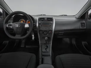 Toyota  8