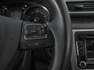 Volkswagen  12