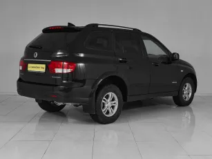SsangYong  6