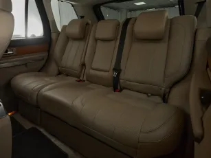 Land Rover  23