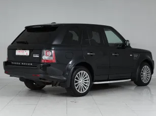 Land Rover  7