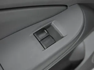 Nissan  11