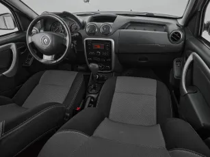 Renault  9