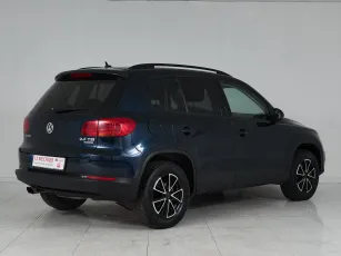 Volkswagen  6