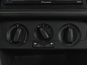 Volkswagen  13
