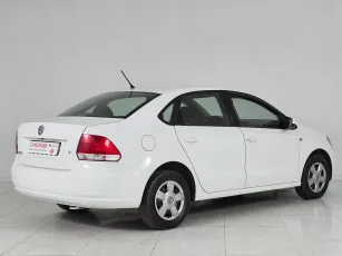 Volkswagen  6