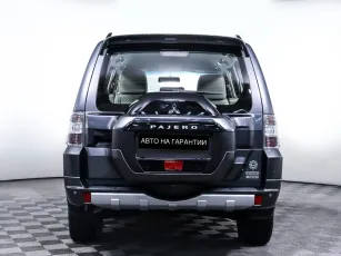 Mitsubishi  6