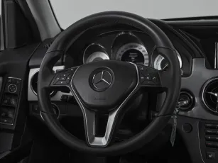 Mercedes-Benz  10