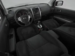 Nissan  7