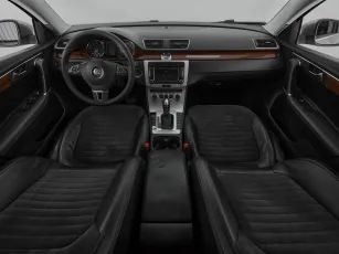 Volkswagen  8