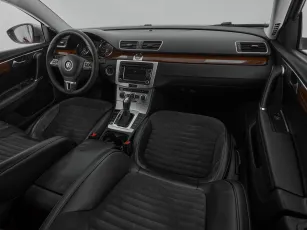 Volkswagen  9