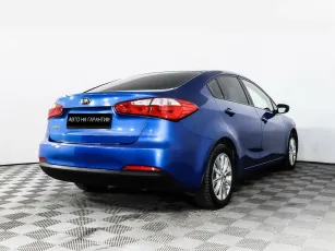 Kia  3