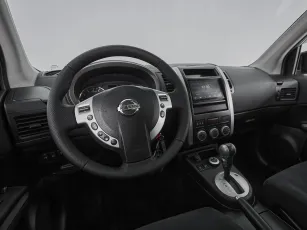Nissan  7