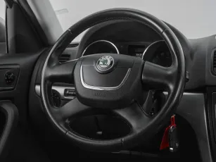 Skoda  10