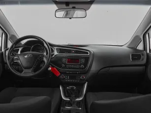 Kia  9