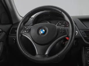 BMW  10