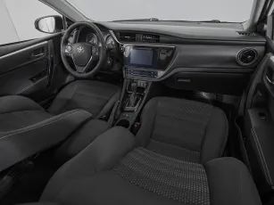 Toyota  9