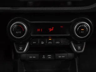 Kia  16