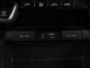 Kia  17