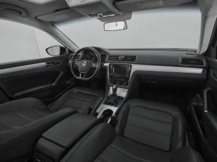 Volkswagen  12