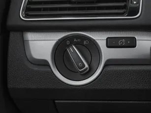 Volkswagen  16