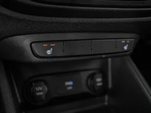 Hyundai  16