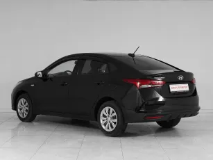 Hyundai  4