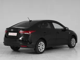 Hyundai  6