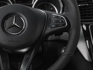 Mercedes-Benz  13