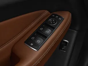 Mercedes-Benz  15